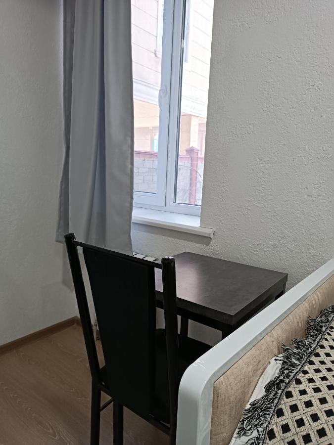 Nomad Inn Bisjkek Eksteriør bilde